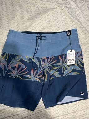 Billabong Men's Blue Floral Panel Swim Boardshorts